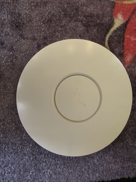 Wi-fi Ubiquiti Unifi AP -  LR (long range)