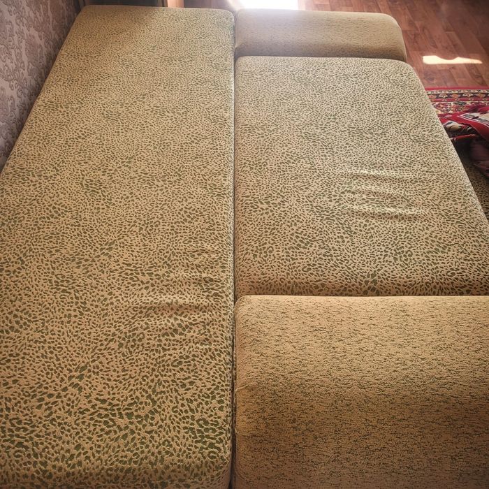 Продается диван тахта