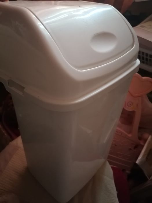 Урны/мусорки 2 шт бу