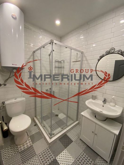 Двустаен апартамент с ПАРКОМЯСТО под наем кв. Бриз, гр. Варна