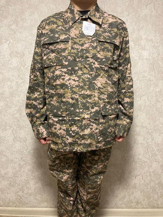 Военная форма и часы