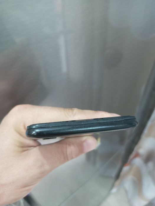 Телефон смартфон vivo y71 6/128