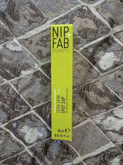 Nip + Fab Teen Skin Fix Spot Zap нов 15мл срещу пъпки и несъвършенства