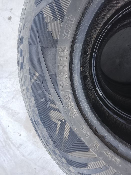 Продаётся Шина 245/70R16