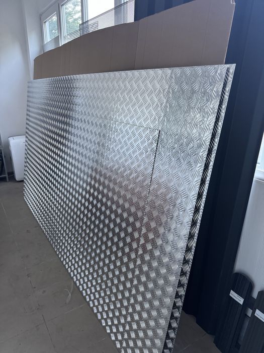 Tabla striata/ lisa aluminiu