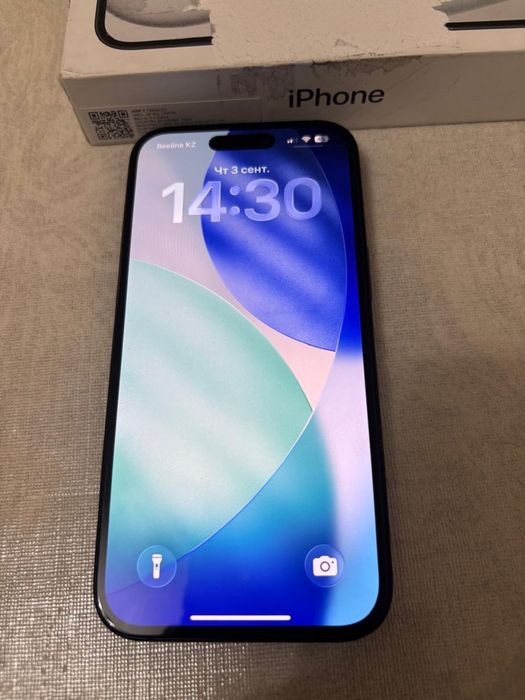 продам iphone 15 128gb