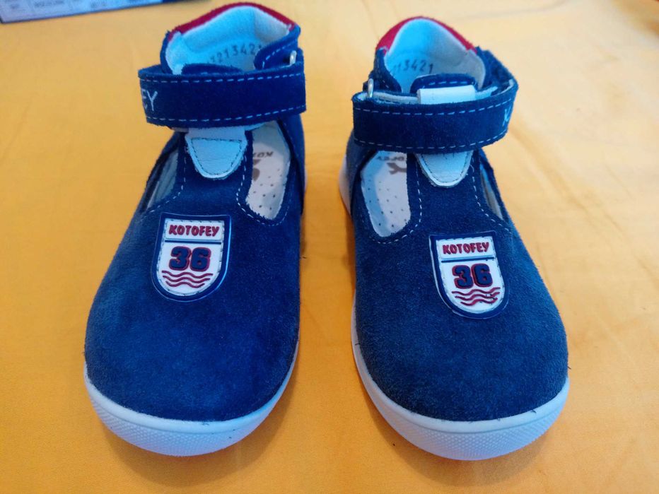 Детская обувь новая