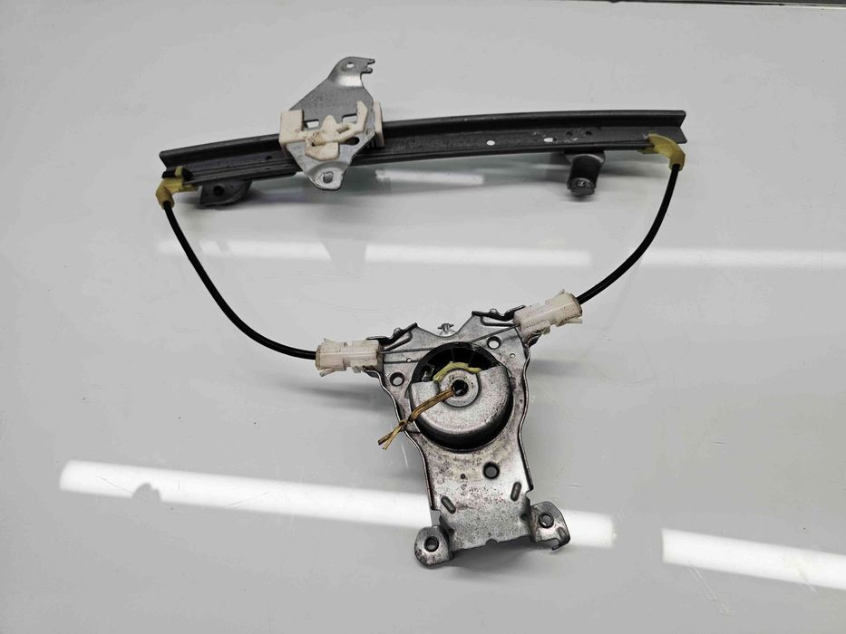 Macara electrica geam dreapta spate Nissan Qashqai Facelift (2) [Fabr