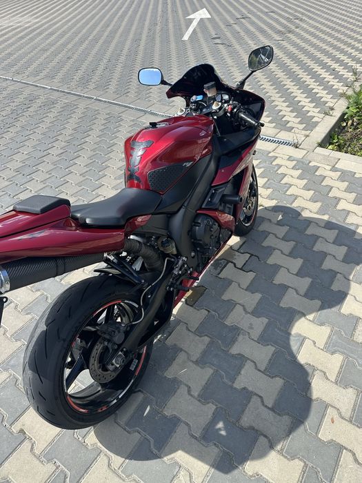Yamaha  R1  RN12