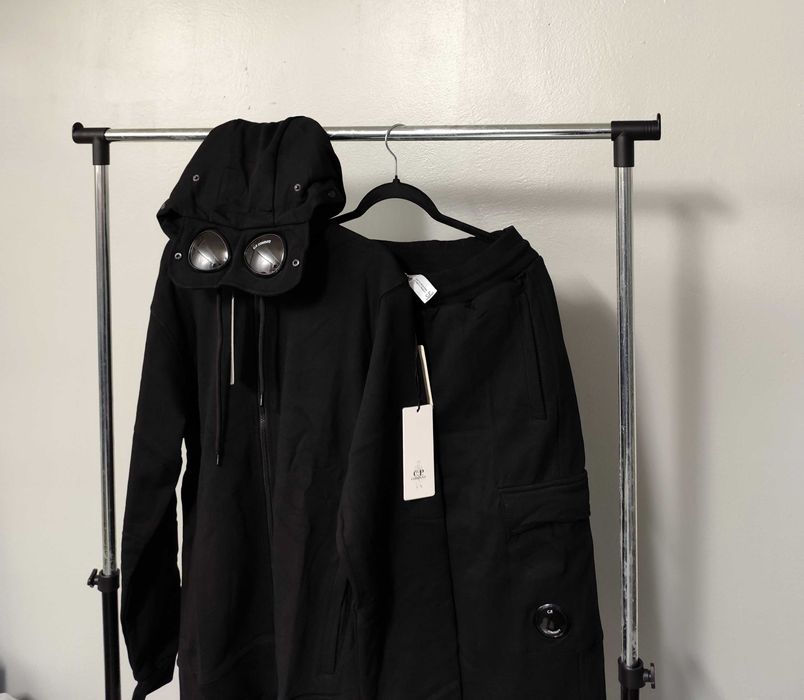 Нов Мъжки екип C.P company очила stone island 100% памук