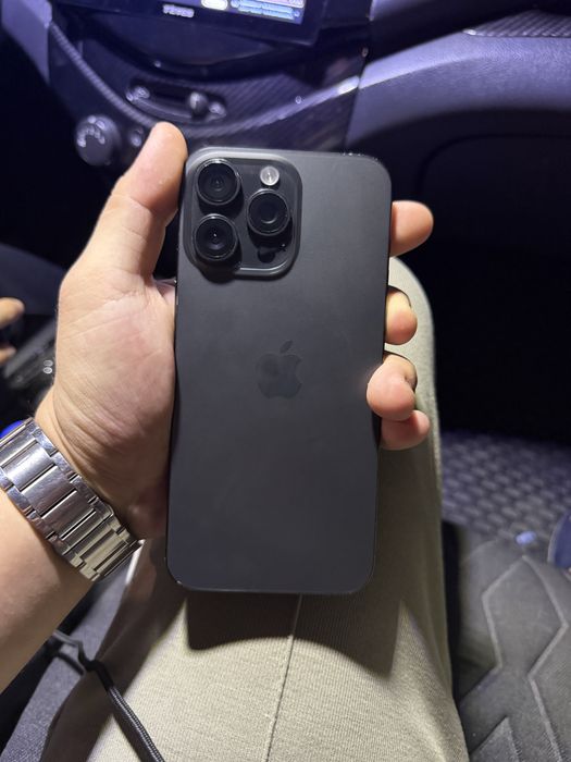 Iphone 15 pro max black