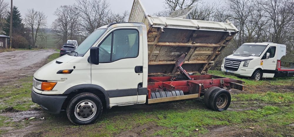 Продава се Самосвал Ивеко