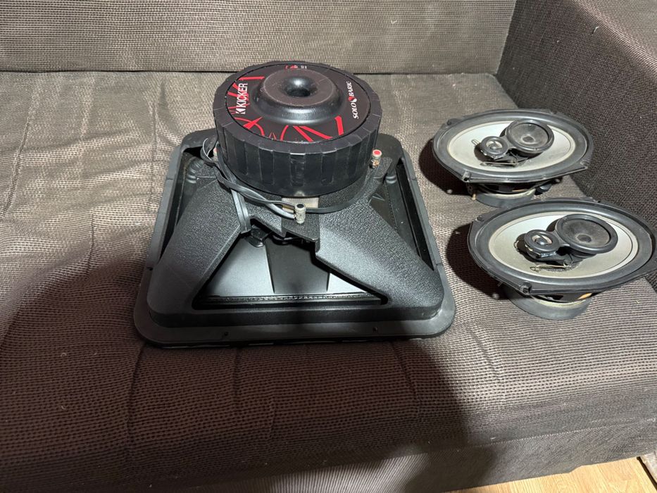 Говорител Kicker 15L7