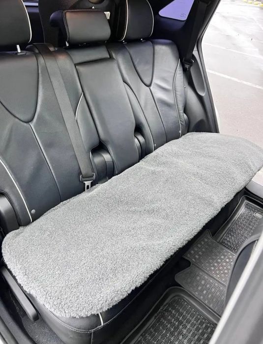 Универсальные чехлы для автомобиля