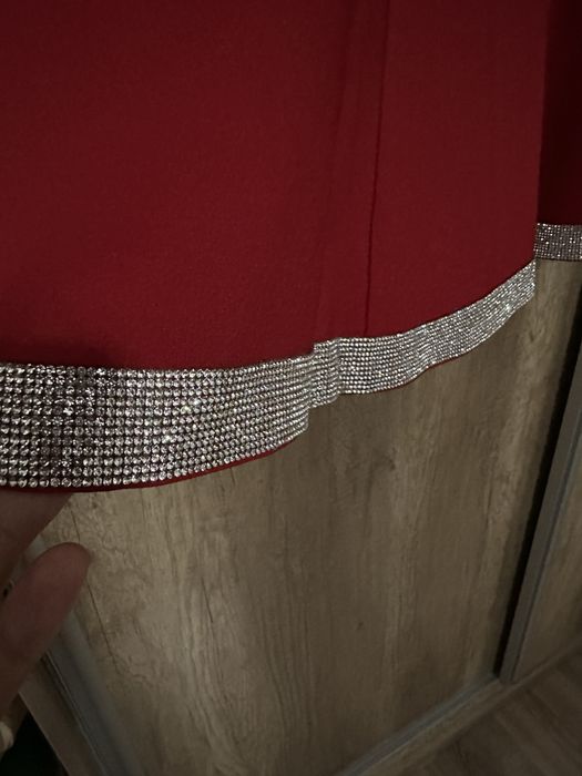 Платье нарядное с блеском на Новый год))