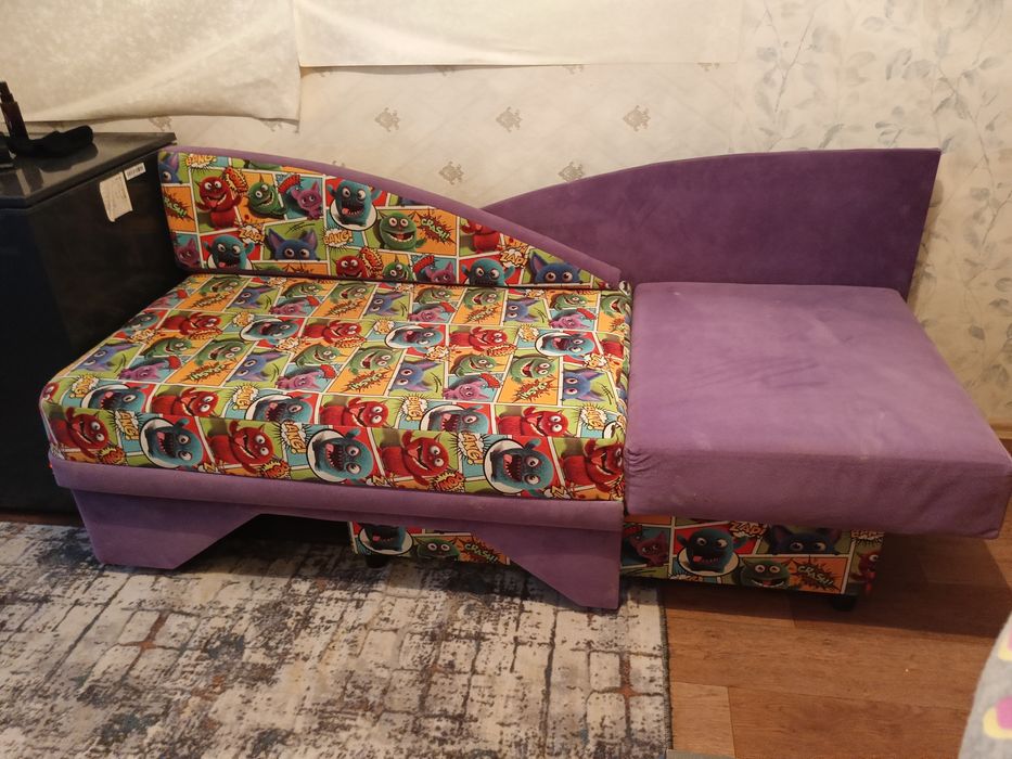 Продам детский диван