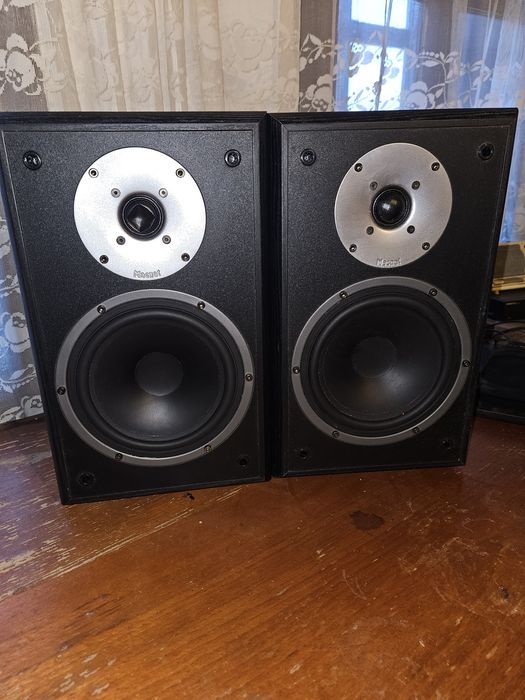 Sistem audio boxe magnat + amplificator yamaha