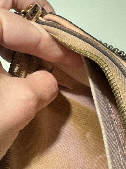 Оригинална чанта Louis Vuitton