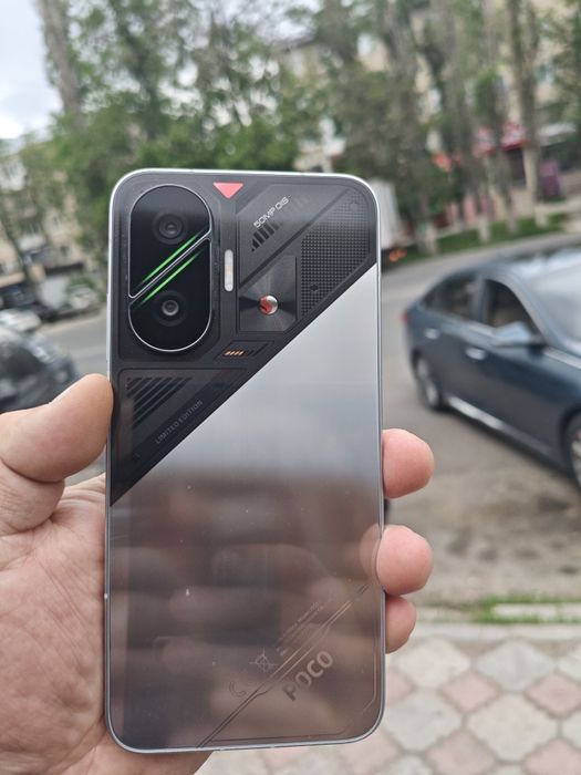 Xiaomi poco F7 12/512