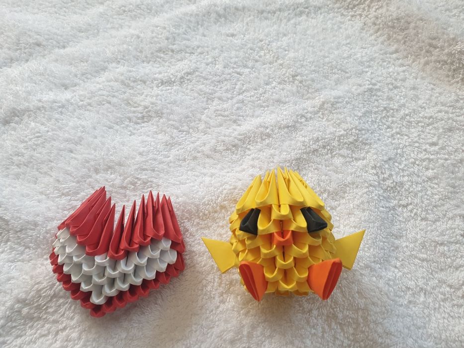 Oragamii 3D si flori din hartie (quilling)