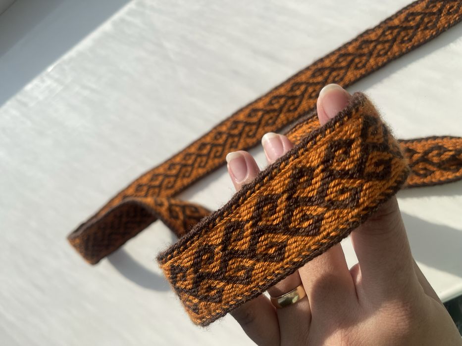 Сыргалакпен току , бау , шашак