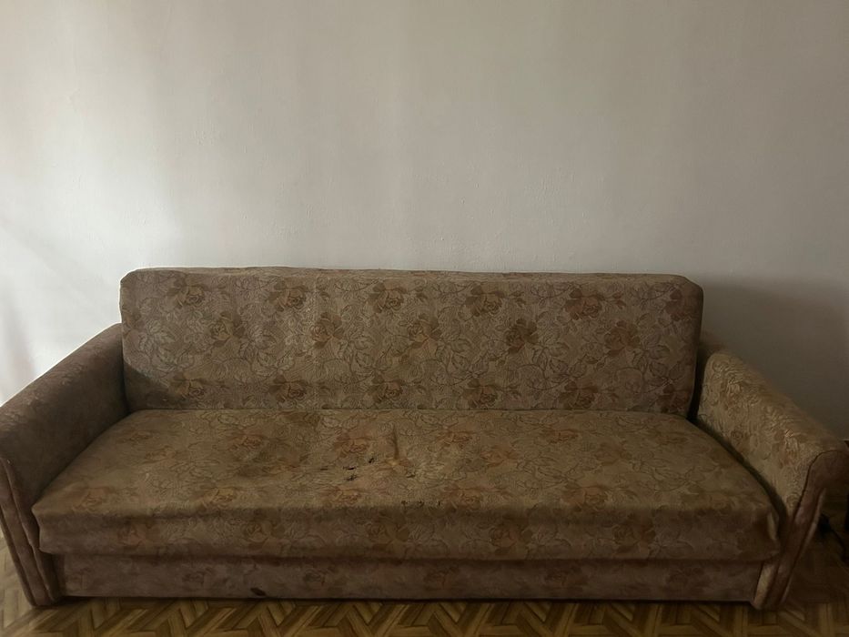 Телевизор диван столик