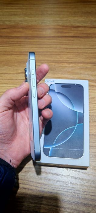 IPhone 16 pro 256GB 93%