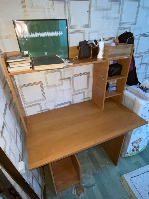 Компьютерный стол