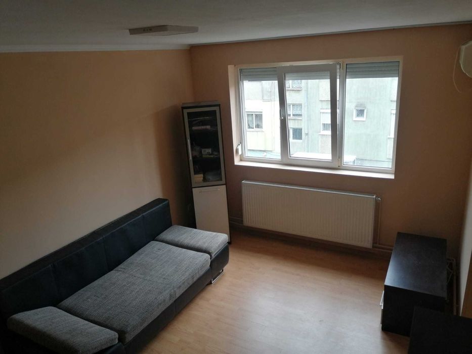 De vanzare apartament
