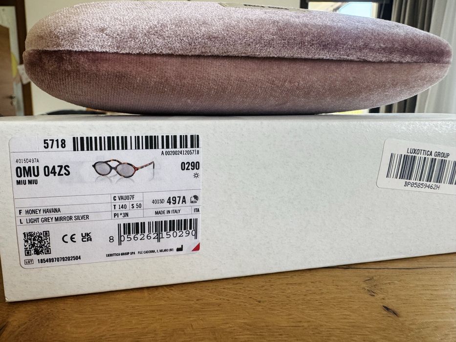 Слънчеви очила MIU MIU 04ZS