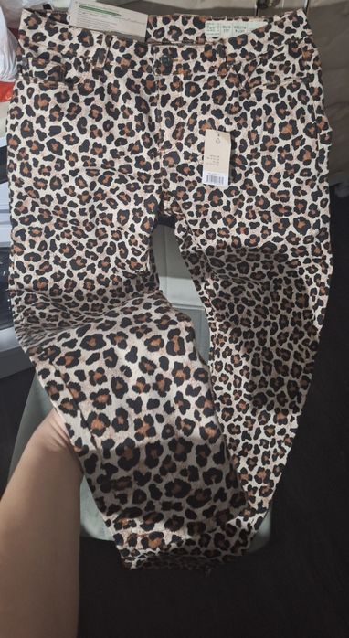 Нови дамски дънки