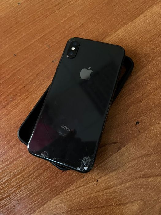 iPhone X в продаже