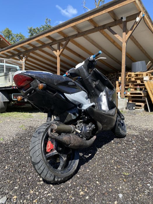 Vand Scuter Yamaha Aerox