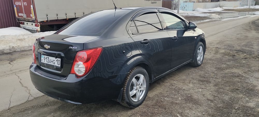 Шевроле Авео 2012