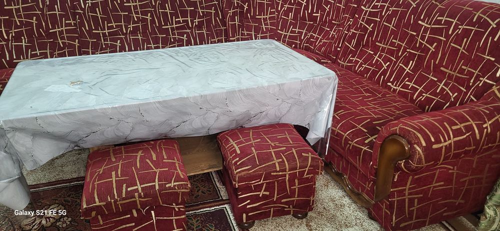 Mebel ugolok mexmonxona uchun