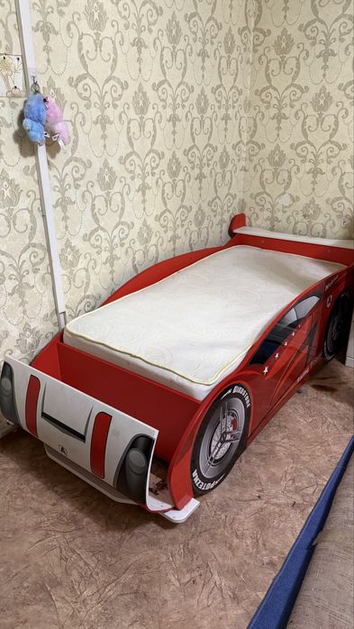 Срочно продам детскую кроватку