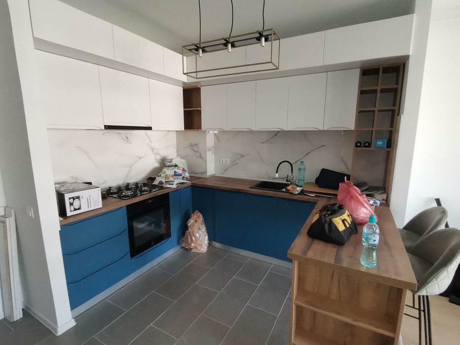 Mobila de bucatarie la comandă