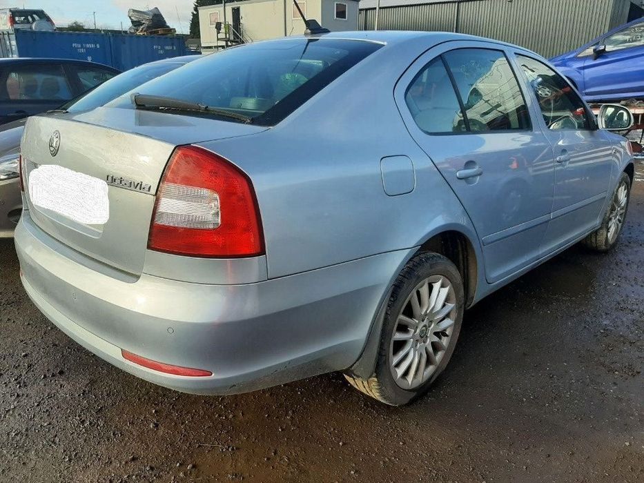 Rulou polita portbagaj Skoda Octavia 2 2009 BERLINA 1.8 TFSI