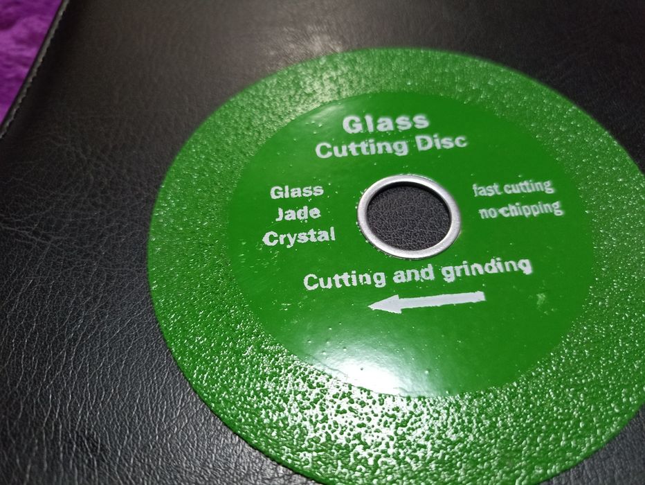 Disc tăiat din sticla diamtru 100 MM