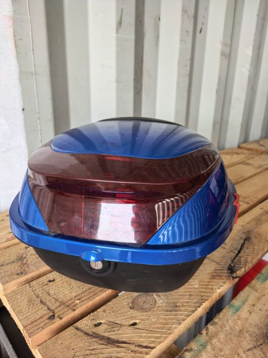 Багажник для мото