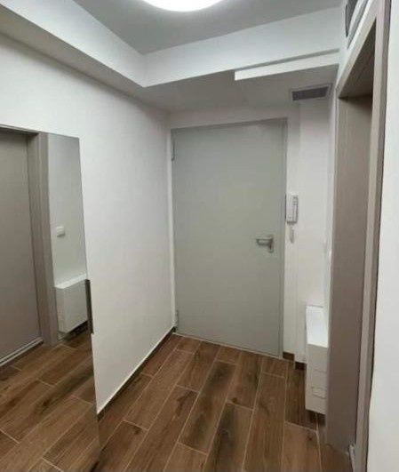 Двустаен обзаведен апартамент в кв. Надежда