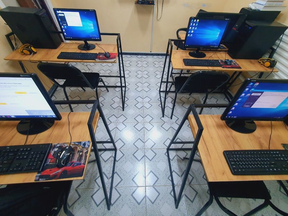 Yalangoch latinalar chiroyli