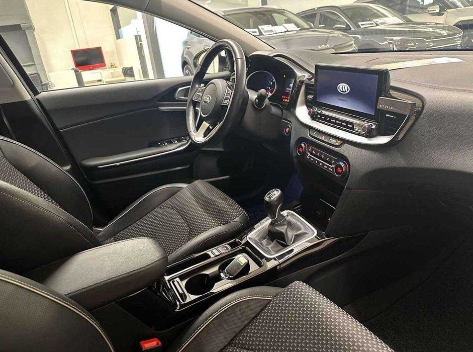 Kia Xceed НА ЧАСТИ