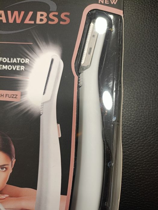 Дамски тример нов