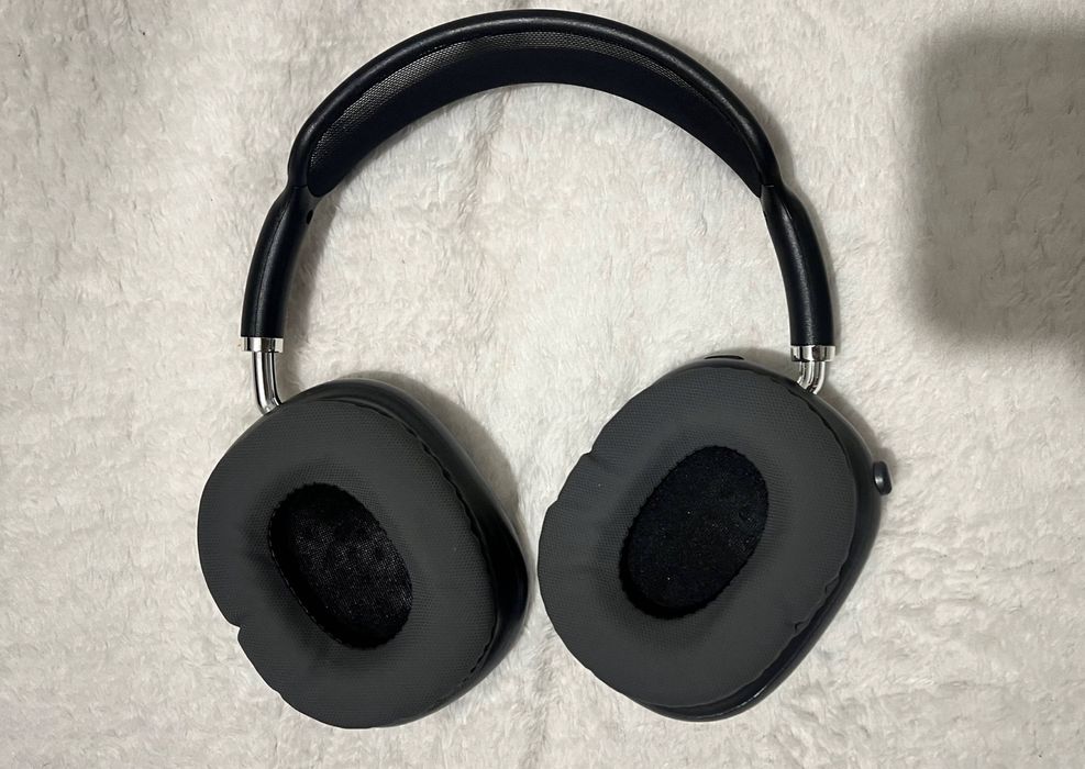 AirPods Max наушники