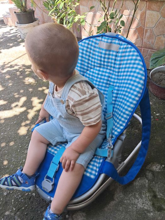 Vand balansoar-scaunel bebelusi