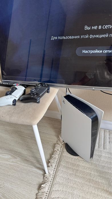 Срочно продаю ПС 5 с дисководом