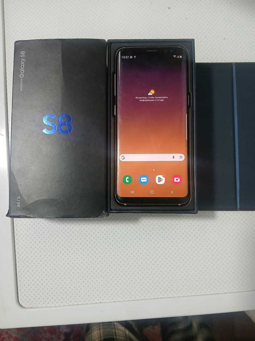продам телефон самсунг  s8