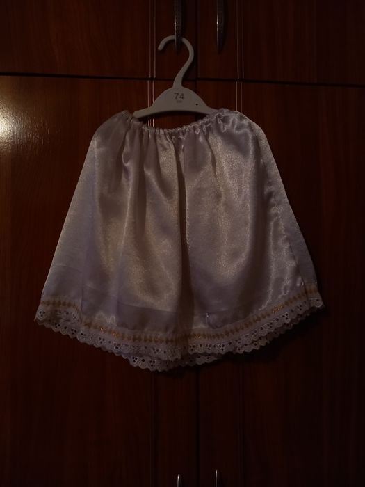 Costum copi 3-4 înălțimea 120 cm preț 2000 negociabil