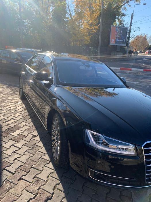 Audi A8 Singurul proprietar, mașina foarte bine întreținuta